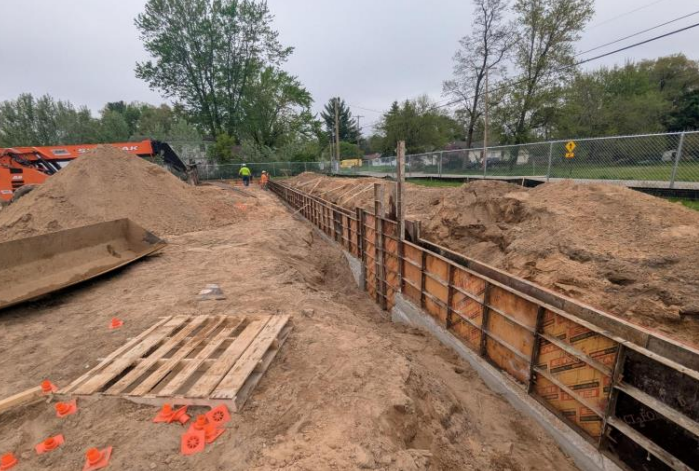 new toward administration building construction progress